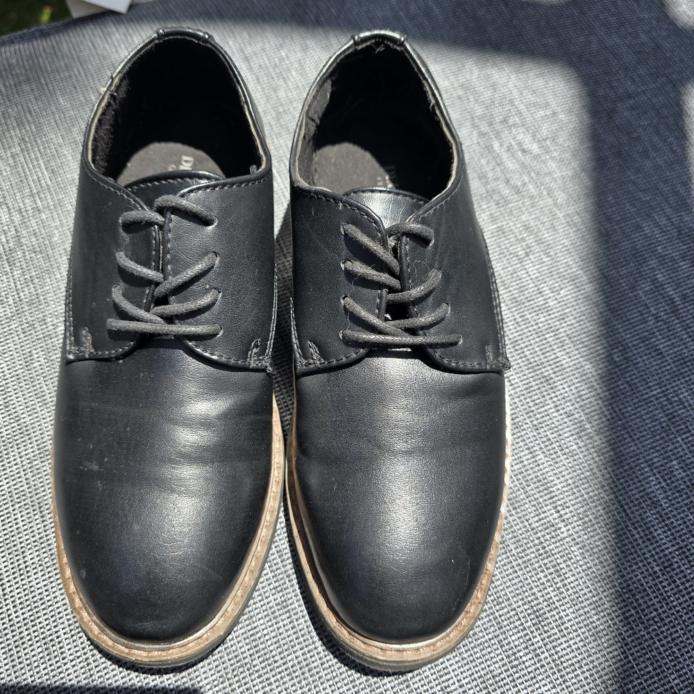 Deer Stags Black Dress Shoes with Leather Upper